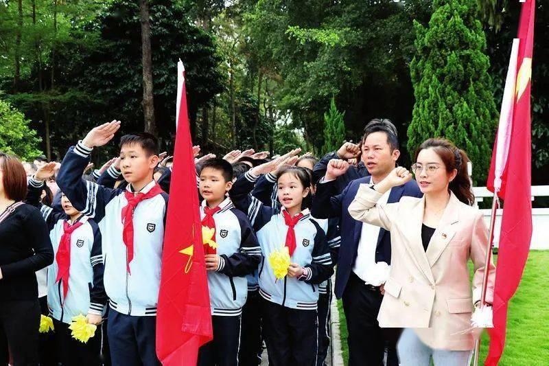 古代雄性器官最大的人游戏画面